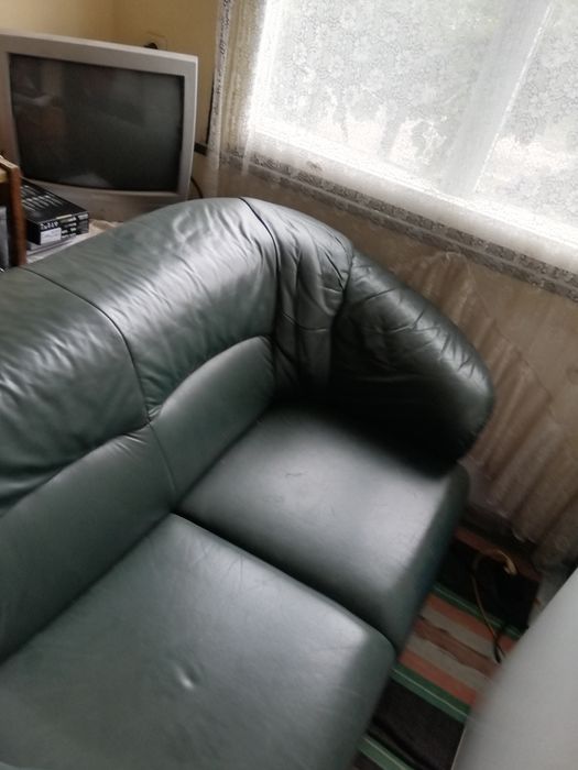 Кожен Градински диван