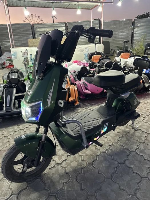 Продам электро скутер