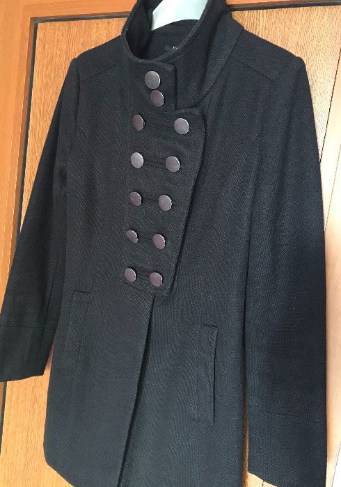 Палто с копчета/ Яке с висока яка