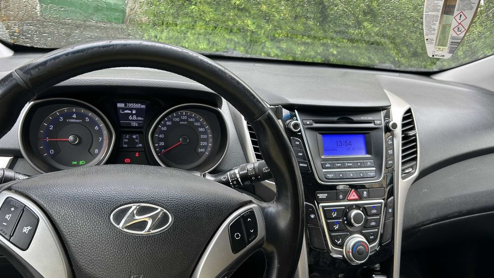 Vând Hyundai i30, unic proprietar (din 2016, 195k km)