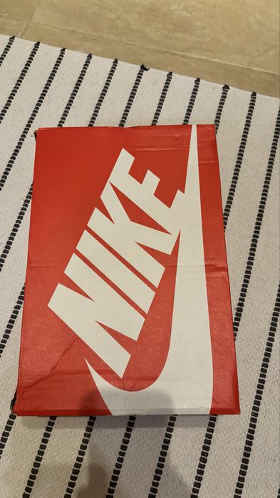 Сникърси/маратонки Nike Court Vision Mid Wntr