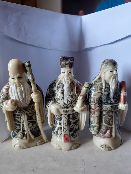 3 calugari tibetani an stare foarte buna