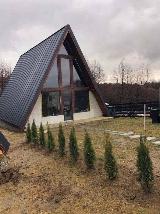 Cabane A-Frame din lemn