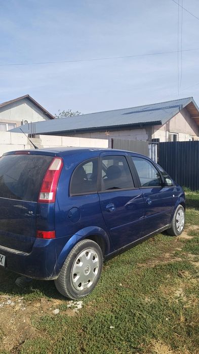 Vând schimb Opel meriva 1.6 benzina si gaz