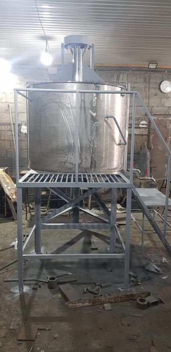 Диссольвер и смеситель