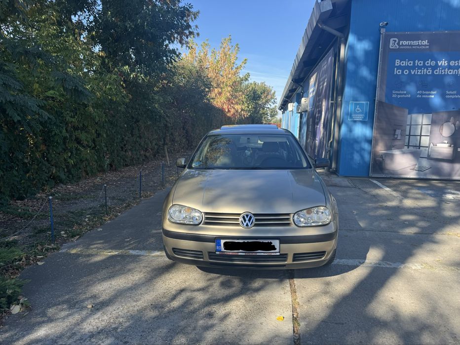Volkswagen Golf 2001 benzină, 1.186 € — imagine 4