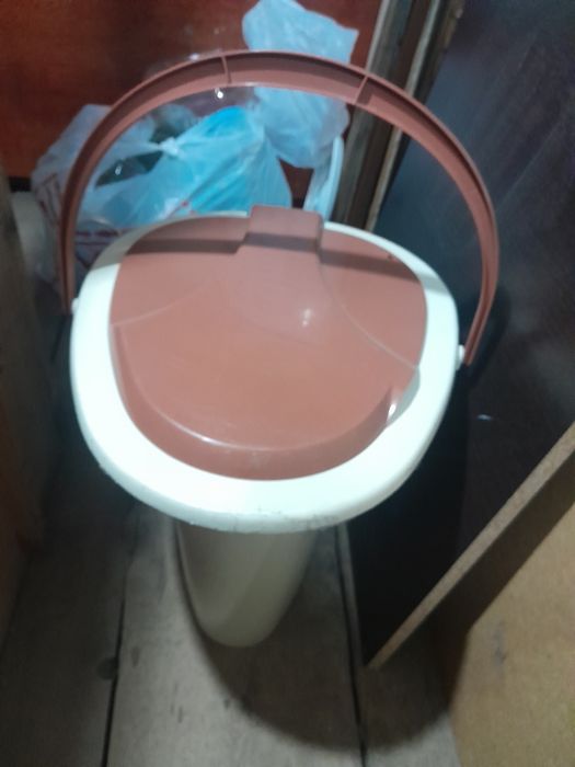 Продам Переносной Туалет