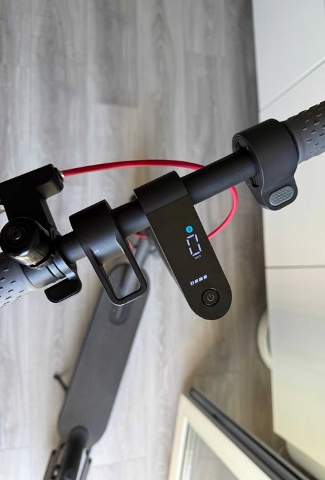 Trotinetă electrică Xiaomi Scooter 3 Lite – stare foarte bună