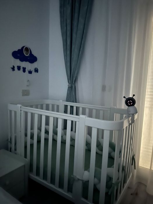 Vând pătuț copii 120X60 + saltea+ sistem leagăn