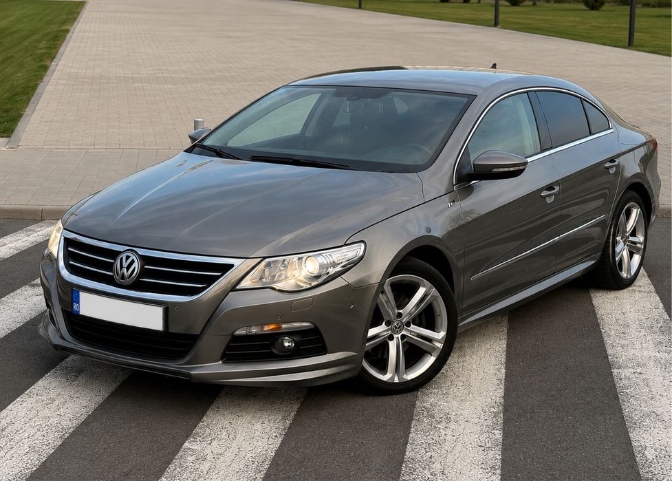 VOLKSWAGEN Passat CC