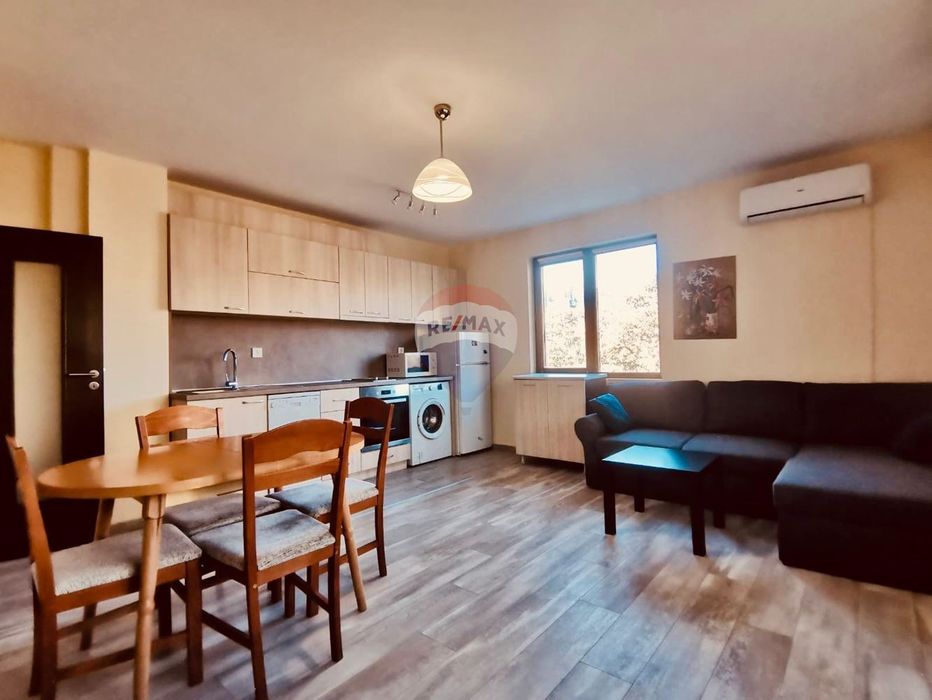 Апартамент с две спални и ПАРКОМЯСТО на удобна локация,Техникумите, г