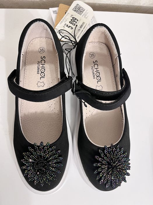 Туфли новые школьные для девочки