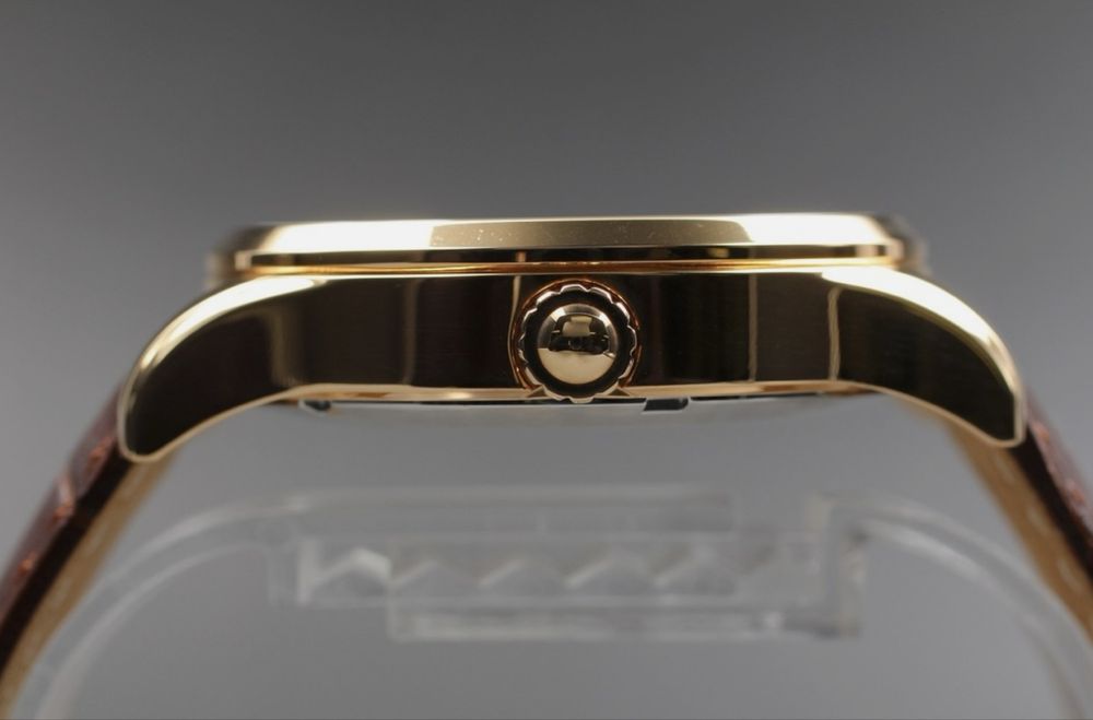 Citizen 8200 Ручные мужские часы