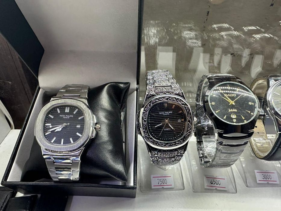 Мужские часы отличном качестве