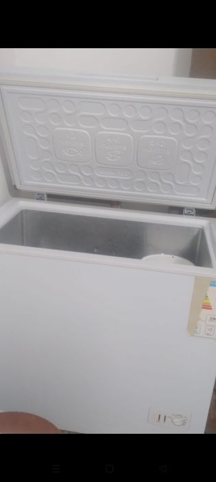 Продам морозильник