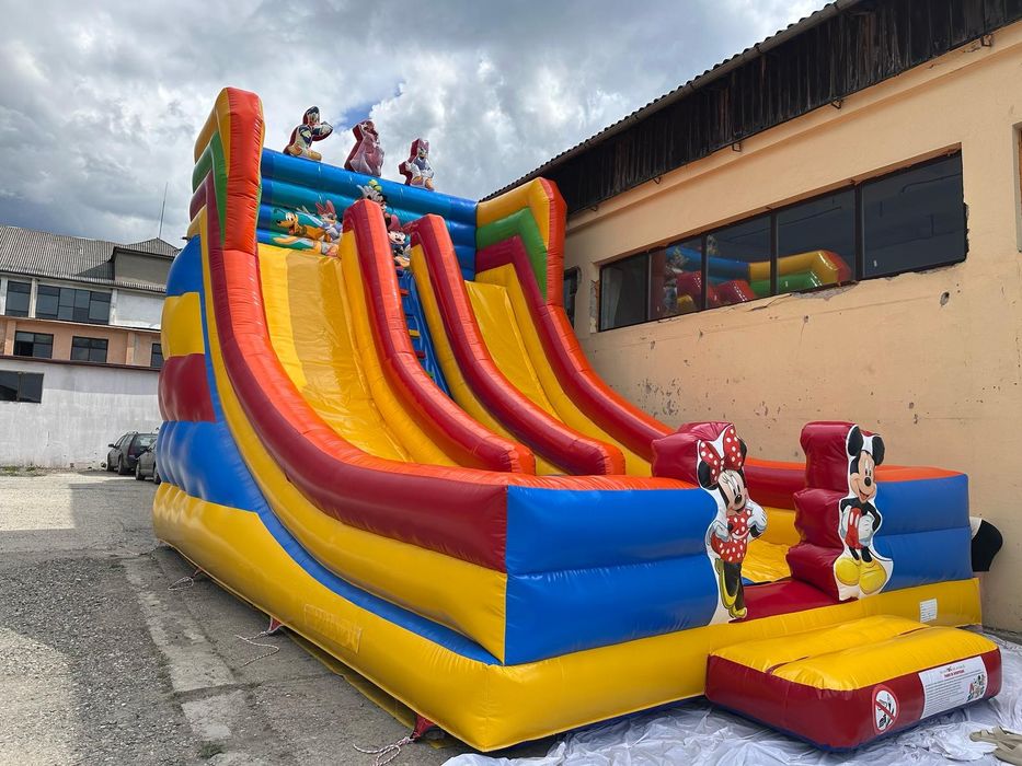 Tobogan topogan gonflabil petreceri