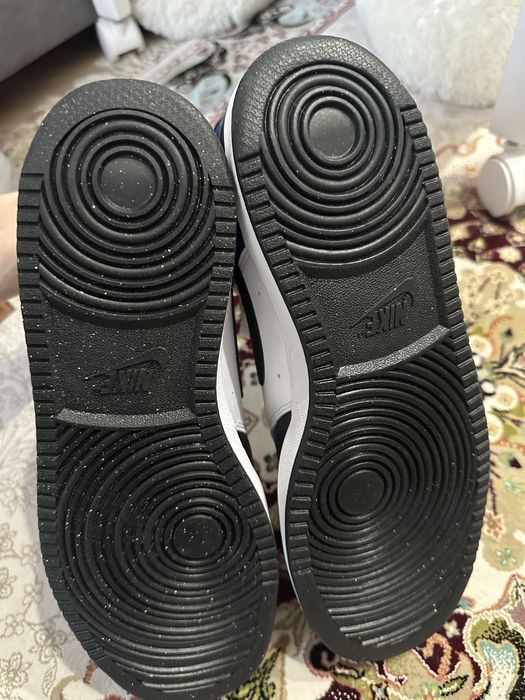 Продам кеды Nike мужские