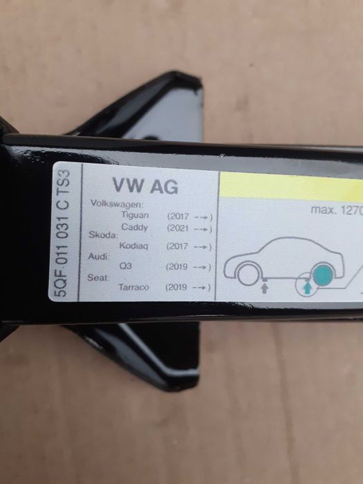 Cric,cheie roti,cui-tractare VW Tiguan, Caddy, SKODA Kodiaq, AUDI Q3