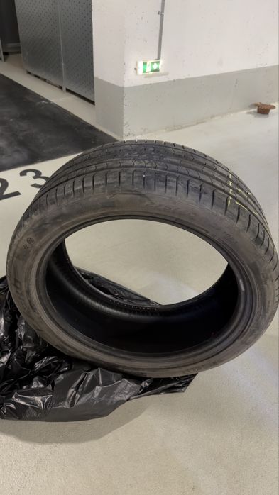 Anvelope Pirelli Pzero R21 X5 aproape noi 5000km runflat vara