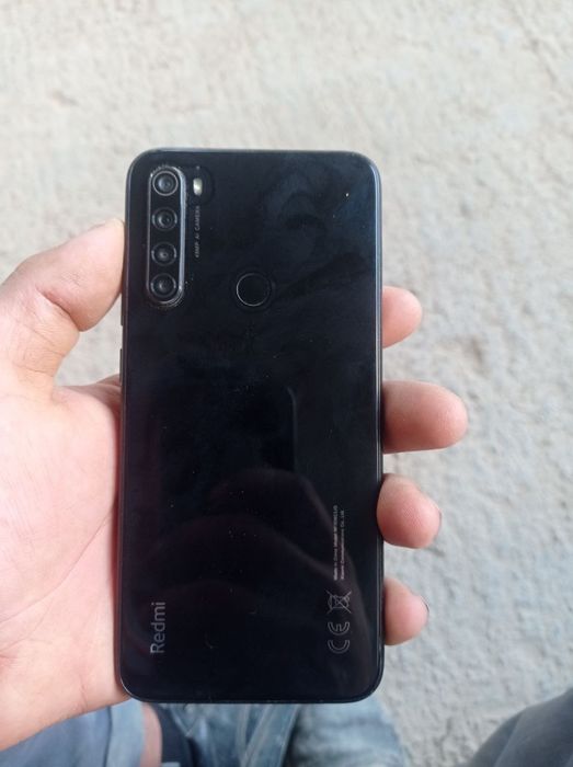 Redmi note 8. 4/64 talik  kar dak bor ishlashiga javob hamma joyi radn