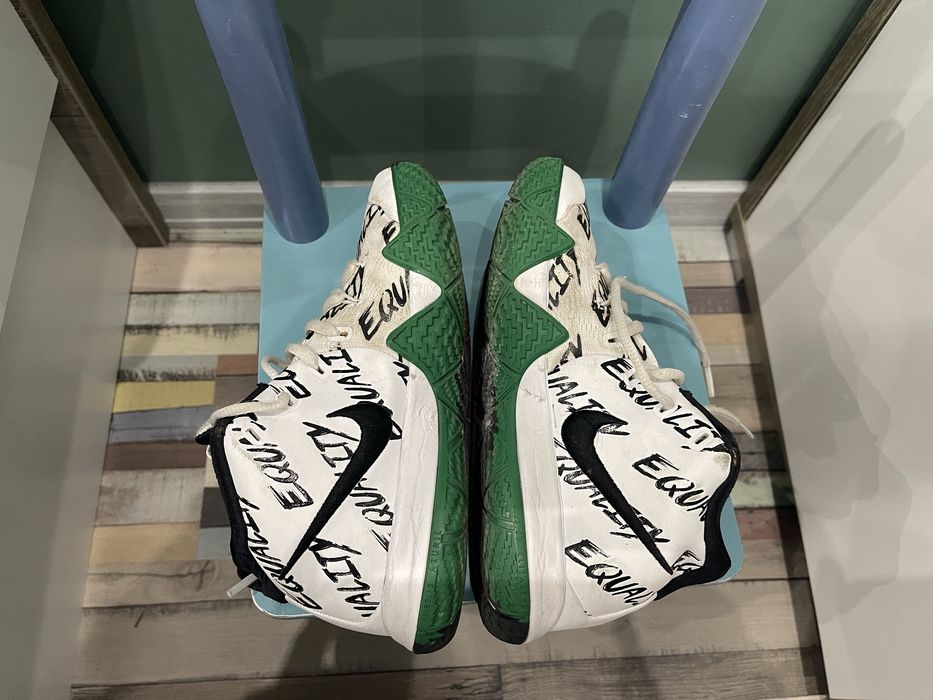 36 Детски Маратонки Nike Kyrie 4 bhm equality Jordan Lebron Adidas NBA