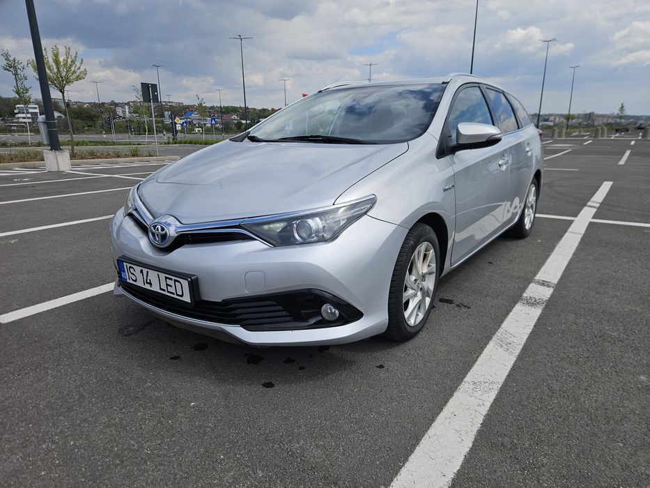 Toyota Auris Touring Sport Hibrid