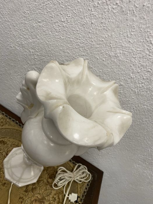 Винтидж настолна лампа от оникс Италия 1970те 43 см