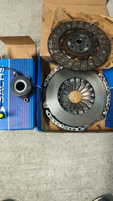 Комплект нов съединител Sachs  Опел Зафира 1.9 CDTI