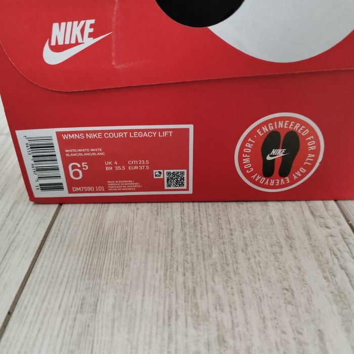 Кецове/обувки wmns Nike court legacy lift