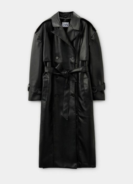 Плащ черный Nume