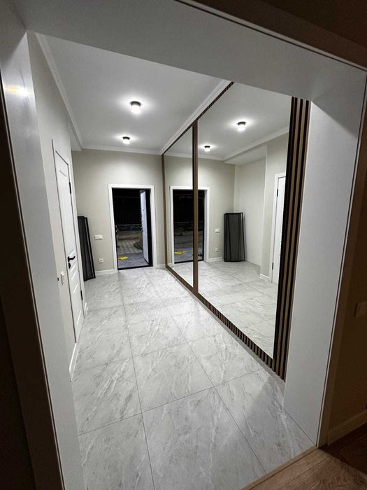 Продам Зеркола настенный размером 260×160