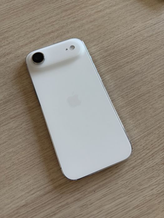 iPhone AIR 256GB White