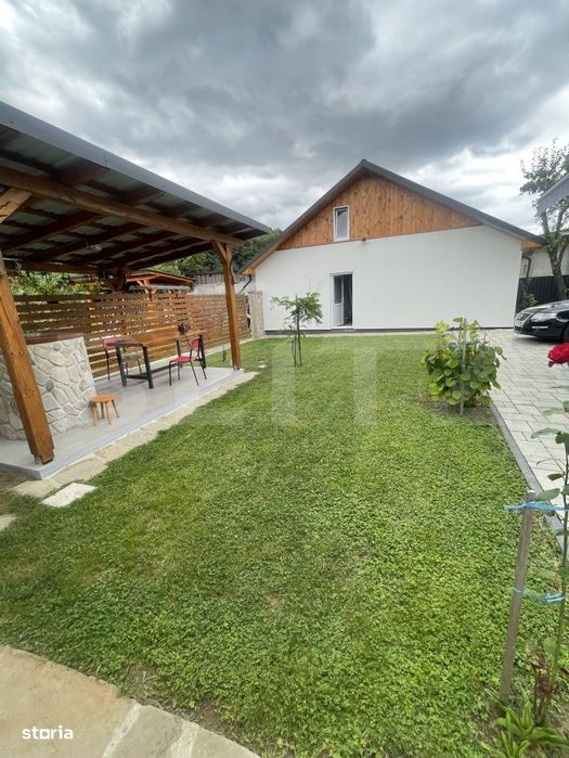Casa de vanza, teren 3.500 mp, zona Borleasa