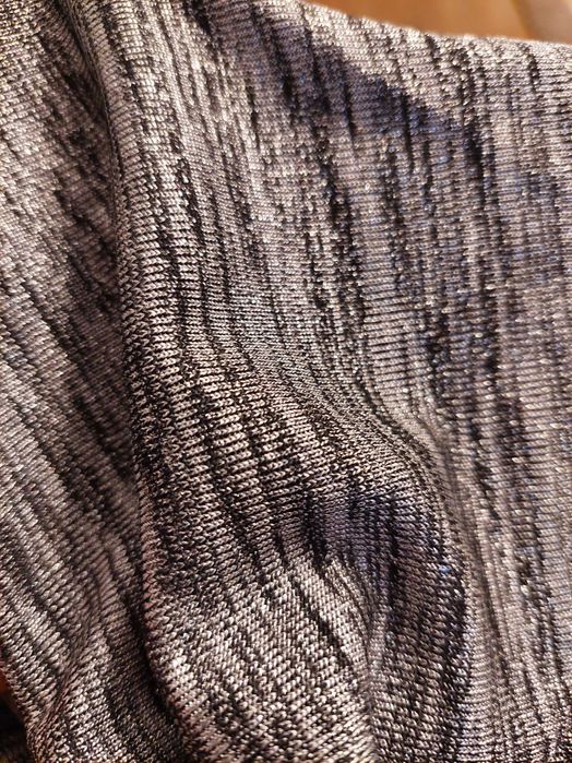 Дамска сребриста рокля по тялото с гръцко деколте FIGA размер S