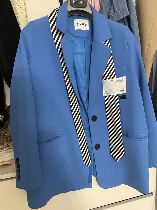 Синьо Стилно дамско сако