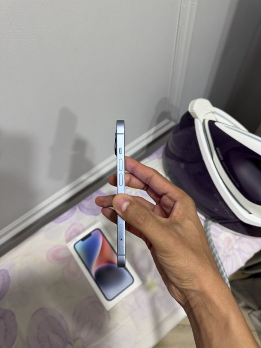 Продам Айфон 14 в идеальном состояний