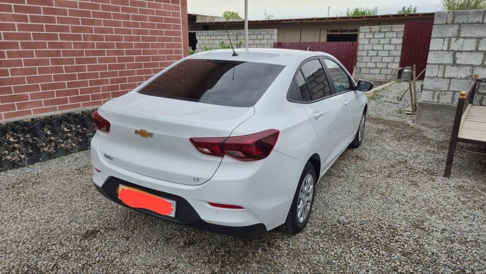 Chevrolet onix 2023