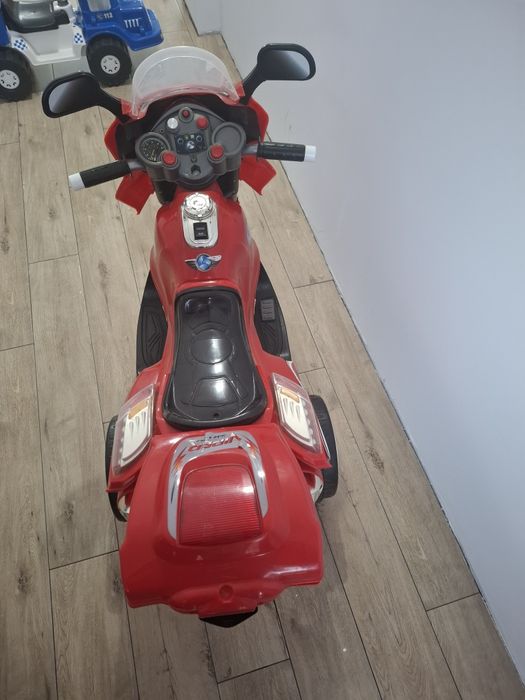 Motoreta electrica pentru copii