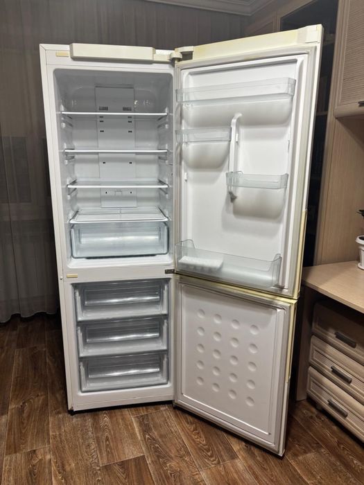 Холодильник самсунг