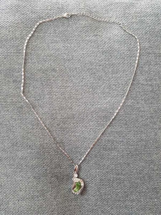 Set argint lant pandantiv cercei si bratara cu Elemente Swarovski