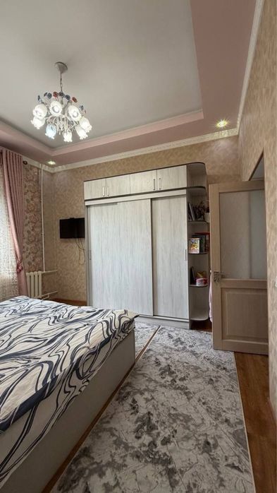 Продаётся 4 комнатная квартира, РАДУГА
