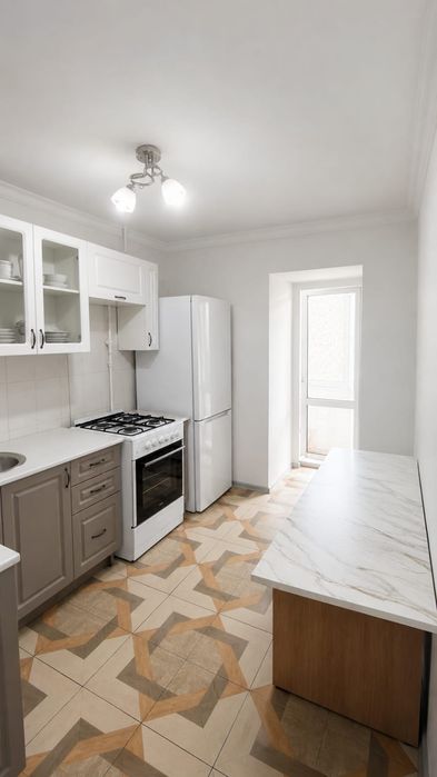 Продам 2х ком.кв по ул Абая2 , 1эт