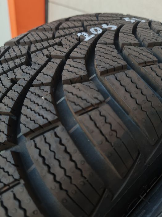 Зимни гуми 4 броя GOODYEAR UltraGrip9+ 205 55 R16 дот 3022