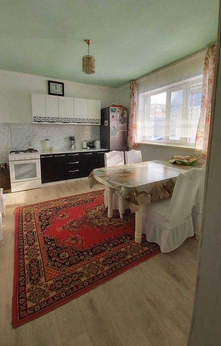 Продам дом в мкрн. Кунгей