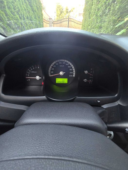 KIA Sportage 2005 — imagine 2