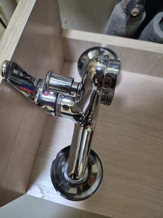 Продам смеситель
