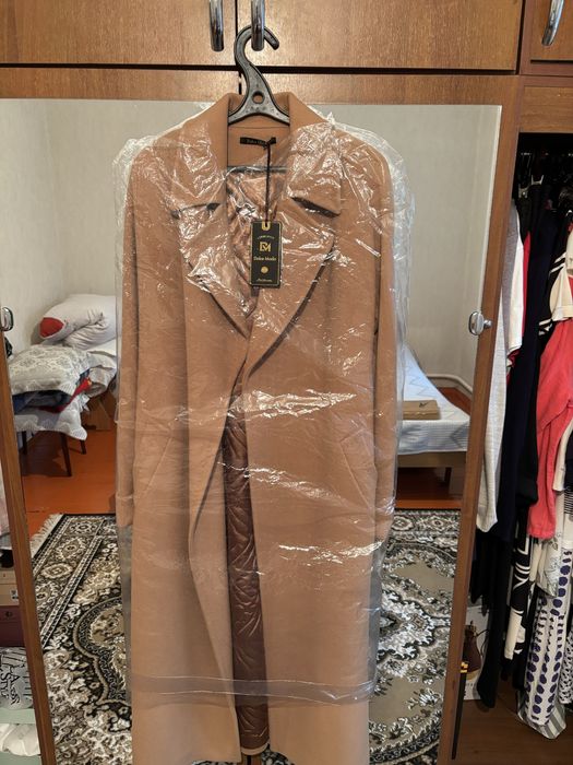 Продается пальто