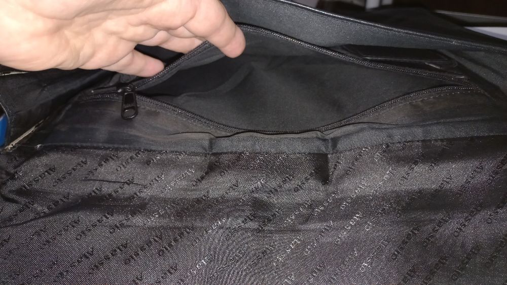 Mapa/plic din piele.