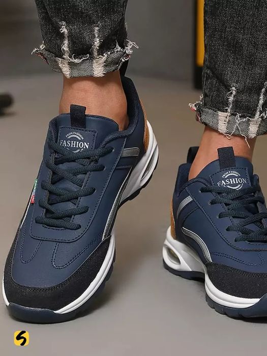 Universal krossovkalar