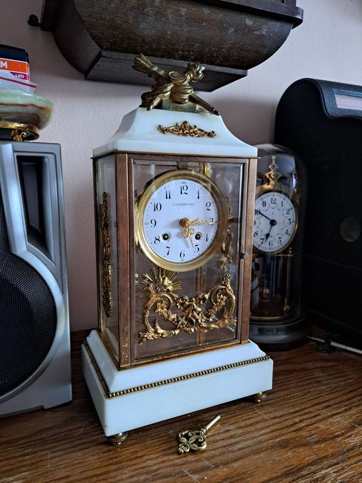 Ceas de Șemineu Elvetian